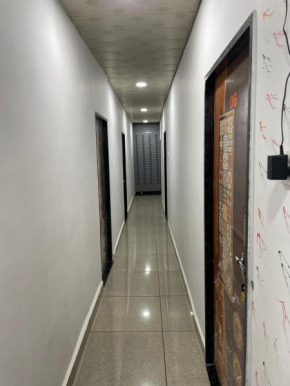 Hotel Mahakal Lok